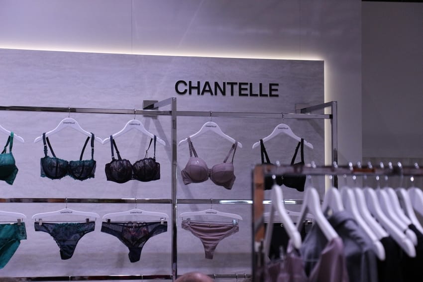 Chantelle 2